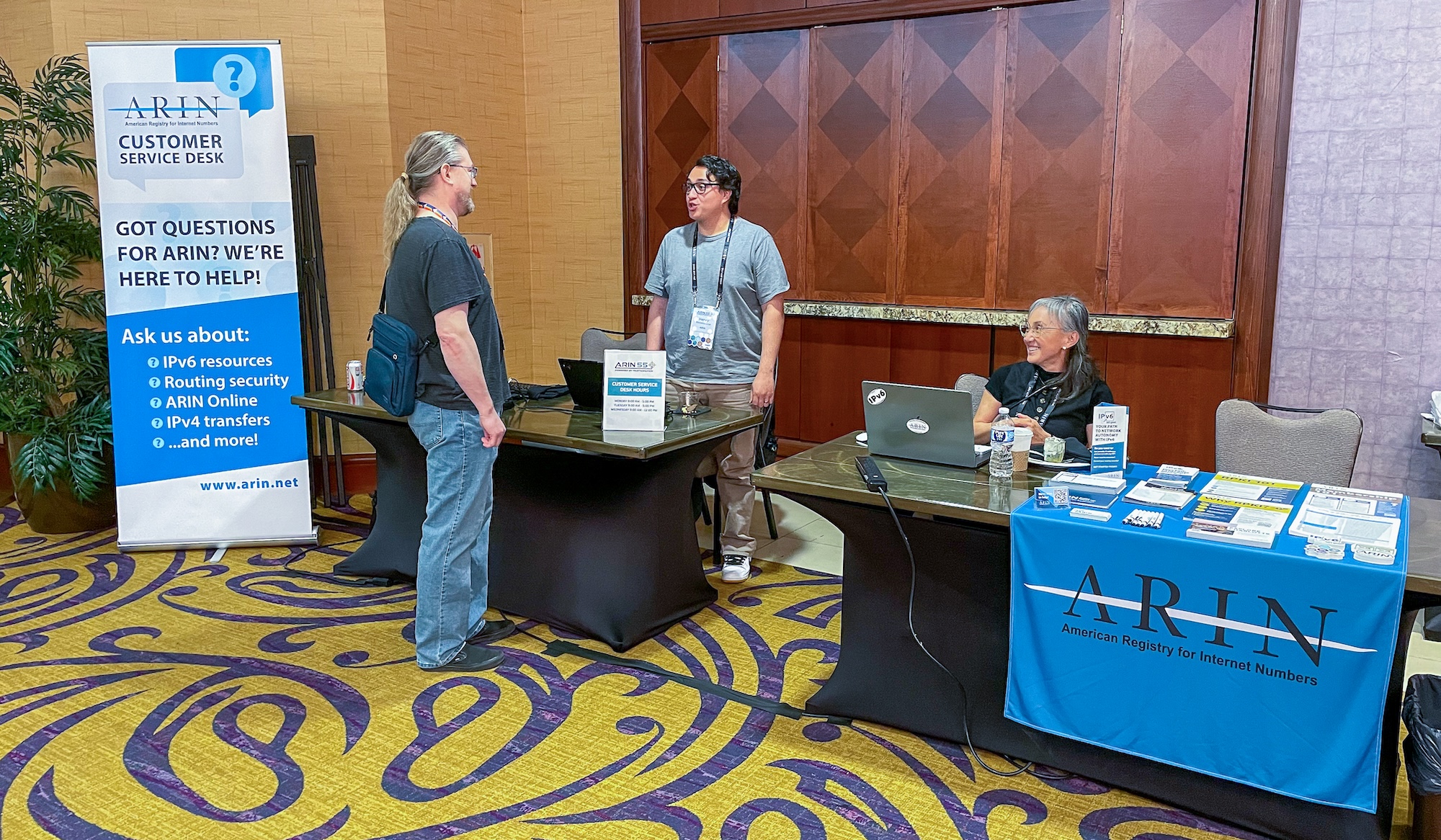 Customer Service Desk